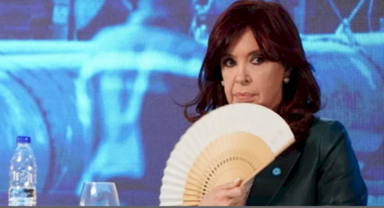 el-gobierno-dara-de-baja-la-jubilacion-de-privilegio-de-cristina-kirchner