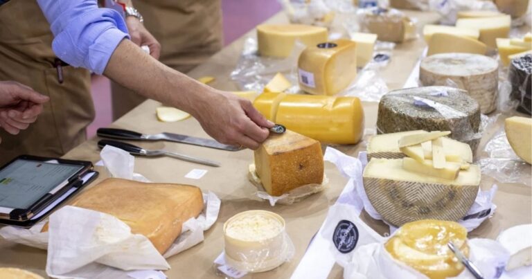 El mejor queso del mundo es portugués, pero lo elabora una española: un ganador entre 4.786 quesos