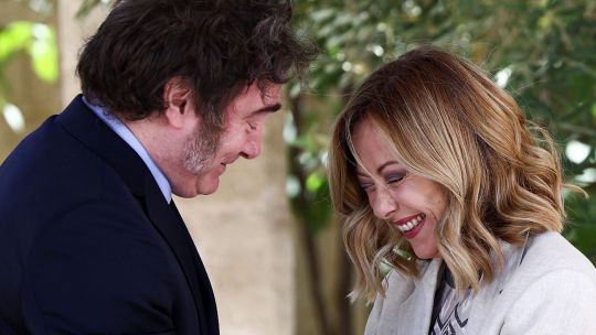 Milei cenó con Giorgia Meloni y buscará «afinar la sintonía» en una reunión bilateral