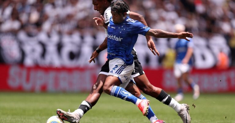 Cruzeiro perdió con el Corinthians de Ramón Díaz antes de la final contra Racing