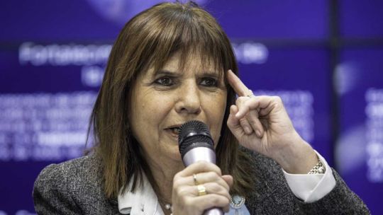 Lo detuvieron por abuso infantil y Patricia Bullrich lo celebró en las redes: publicó su foto pero la policía se había confundido