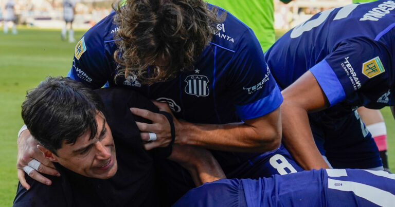 Cacique Medina: «Nos propusimos luchar hasta el final y acá estamos»