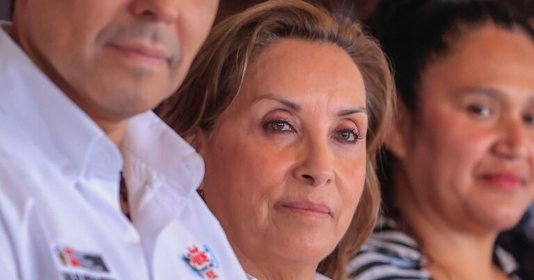 La pena de muerte es para que no hablen de su nariz: abogados cuestionan propuesta de Dina Boluarte