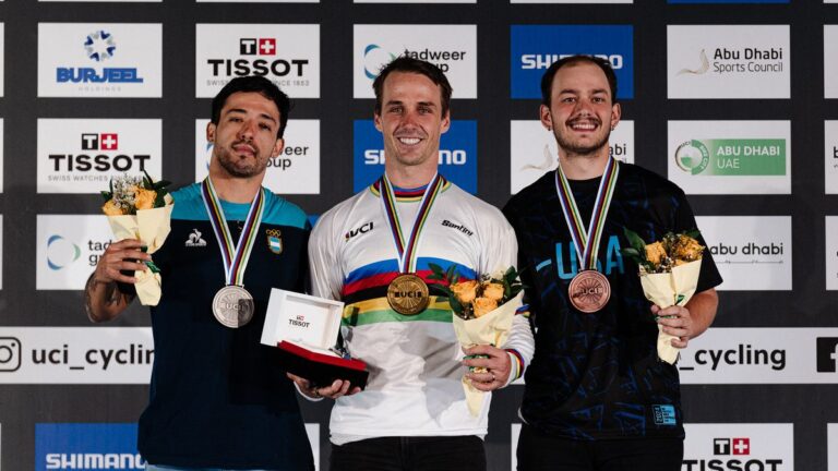 «Maligno» Torres sumó otra medalla en la elite del BMX, ahora en el Mundial