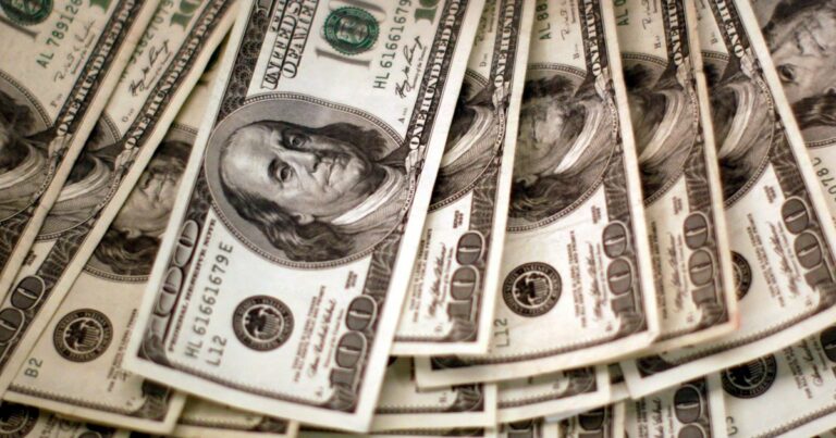 Dólar tarjeta hoy: a cuánto cotiza este miércoles 25 de diciembre
