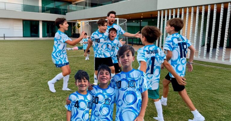 El tierno posteo de Lionel Messi con sus hijos festejando un campeonato en Rosario