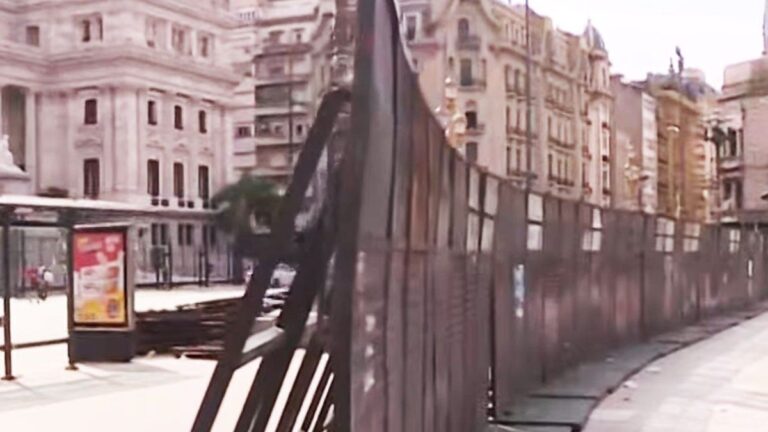 Completamente vallado: así está el Congreso en la previa a una nueva marcha de jubilados