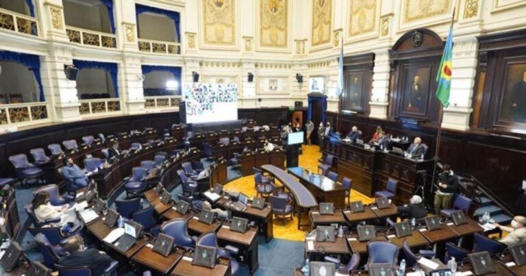 Pacagnini. El festival de rosca no solo fue un fiasco legislativo, muestra que el PJ no va más