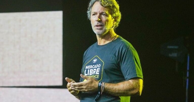 Mercado Libre planea contratar 2000 personas e invertir US$ 2.600 millones en Argentina este año