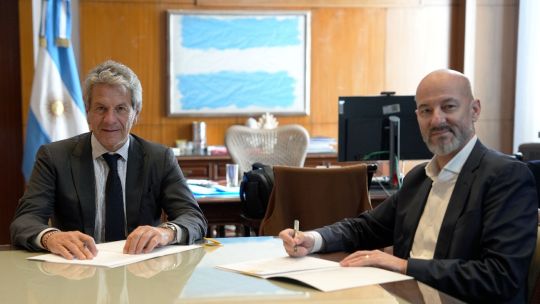 Dólares del colchón: CABA firmó la adhesión al Régimen Simplificado de Ganancias