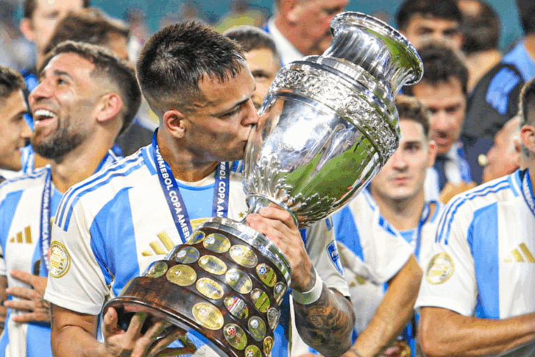 Argentina hoy vs Colombia: horario del partido, formación y dónde verlo en vivo