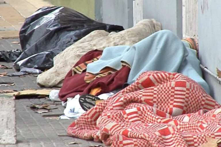 Mueren seis hombres en situación de calle en Uruguay