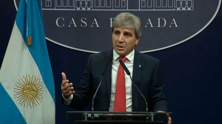 Organismos públicos deberán invertir excedentes transitorios en bonos y Letras