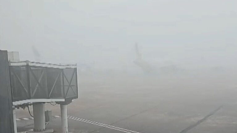 Cerraron Aeroparque por la niebla que afecta al AMBA