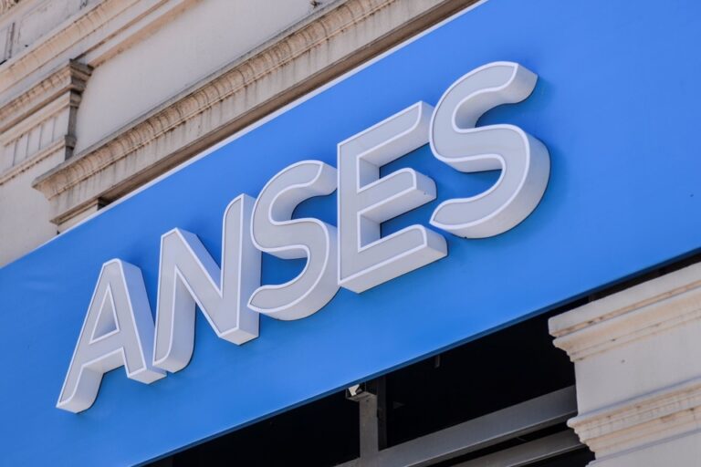 Cuándo cobro ANSES? Jubilados, AUH y los demás pagos este miércoles 16 de julio