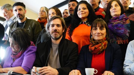 El Frente de Izquierda presentó sus caras de peso: Nicolás del Caño en la Tercera Sección, y Romina Del Plá en la Primera