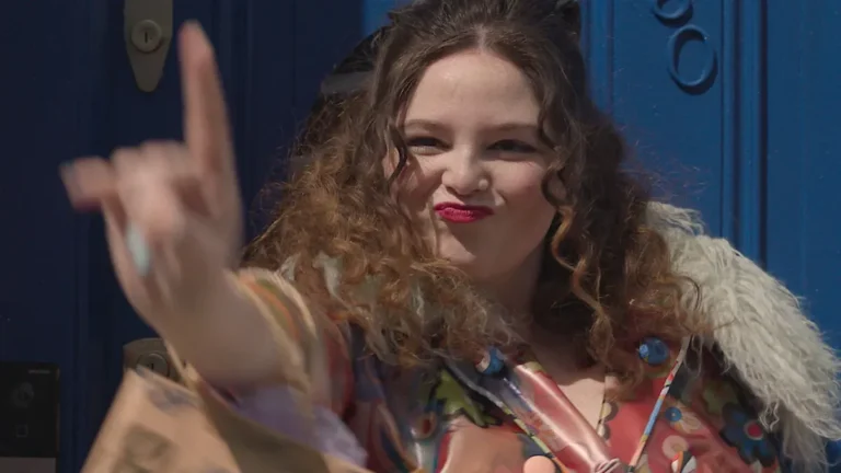 Romance de treintañeros: la nueva serie de Netflix de 10 episodios que promete atraparte con amor y comedia