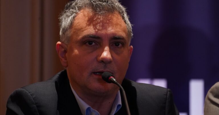 «Quien cuestione los candidatos del Presidente, cuestiona al Presidente», dijo Sebastián Pareja sobre la polémica por los tuiteros libertarios excluidos en Provincia