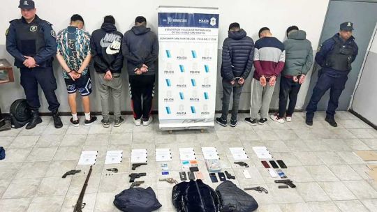 Detienen a ocho integrantes de una banda de robos piraña en Villa Ballester