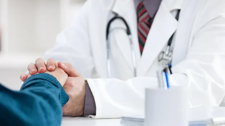 Residencias: el Gobierno cambiará el proceso de convalidación de títulos médicos extranjeros