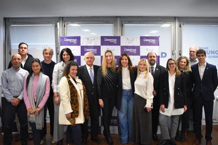 Patricia y Macri le coparon la lista de Capital a Karina