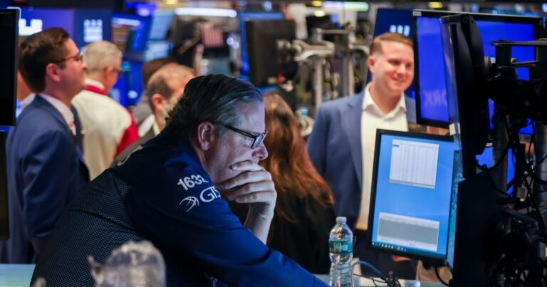 La advertencia de Wall Street: cuestionan la actitud «hostil y arrogante» del Gobierno y le piden tender puentes con la oposición moderada