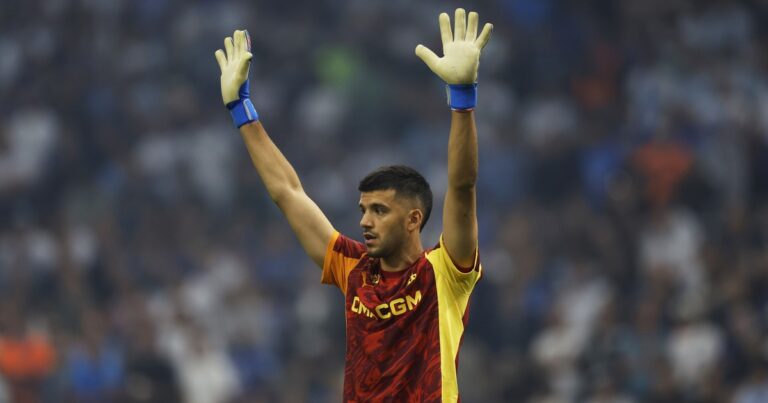 Atajadón de Rulli y el Olympique le ganó el clásico al PSG