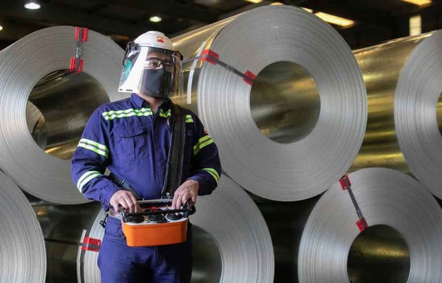 Prorrogaron por tres meses la eliminación de retenciones para el aluminio, acero y otros productos