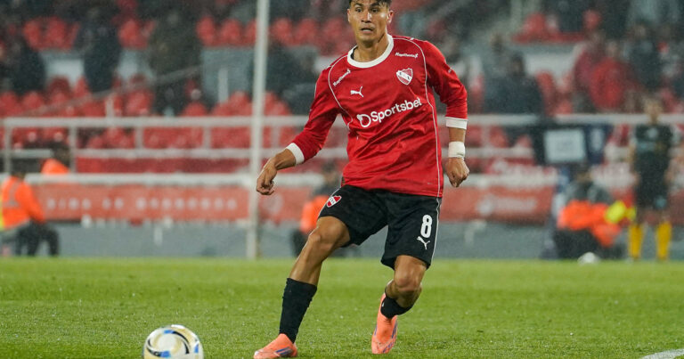 Galdames se sumó a Loyola y también se fue de Independiente: qué puestos pide reforzar Quinteros