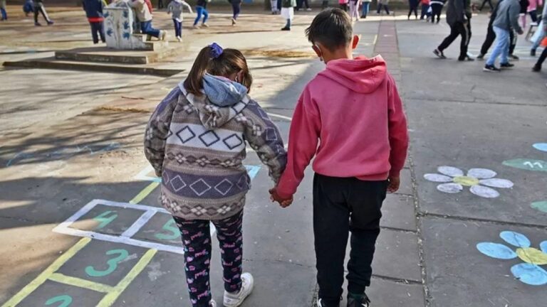 Si te quedaste sin trabajo, ANSES te paga $345.000: los requisitos para cobrar el bono