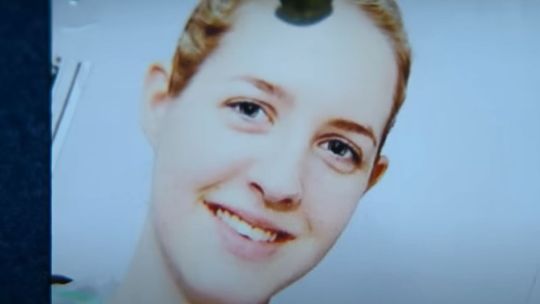 La historia real completa de Lucy Letby, la enfermera asesina de bebés que inspiró el nuevo documental de Netflix
