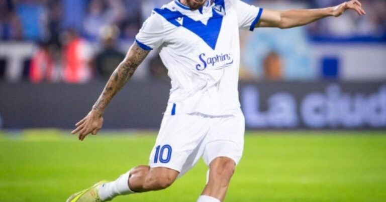 La figura de Vélez que sufrió una lesión y será baja ante River