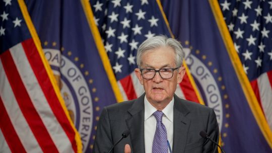 La Reserva Federal define la tasa bajo la sombra de la guerra: el impacto en el dólar y los mercados