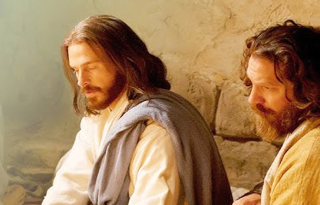Representación artística de la Última Cena, con Jesús y sus discípulos reunidos.