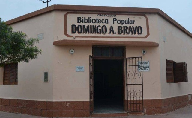 Acto homenaje por el Día de la Cultura Quichua en la Biblioteca Domingo Bravo