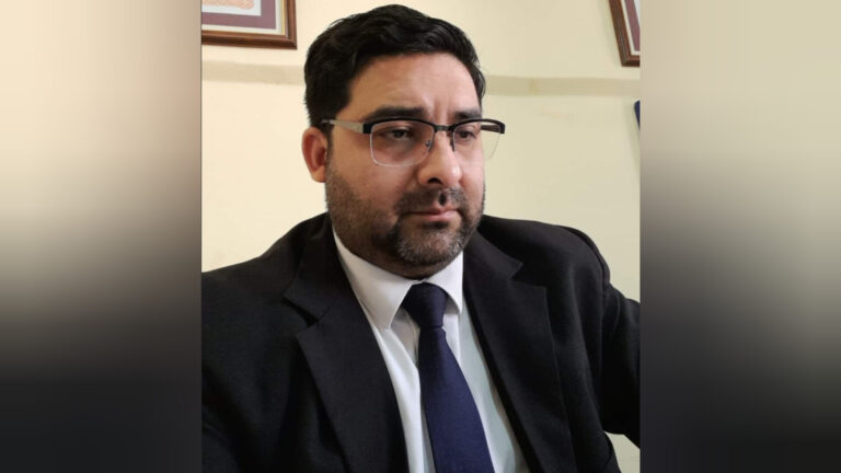 Abogado Luis Barraza, representante legal de Mariano Páez