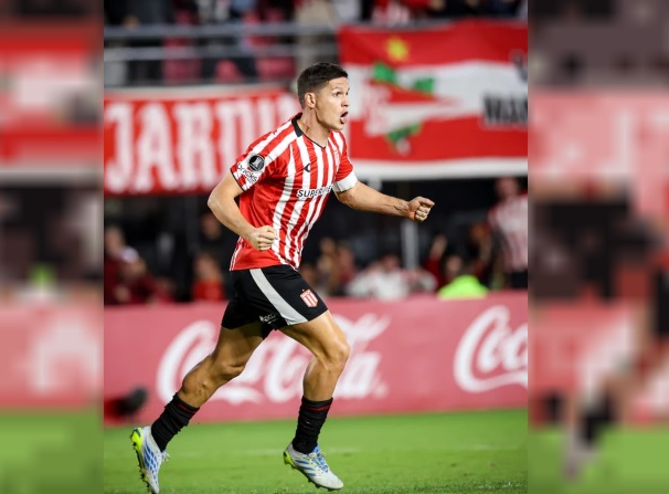 Estadio UNO Jorge Luis Hirschi durante el partido Estudiantes vs Flamengo