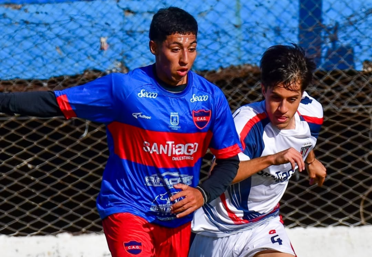 Estadio Arturo Jiya Miranda durante el partido entre Güemes y Unión Santiago