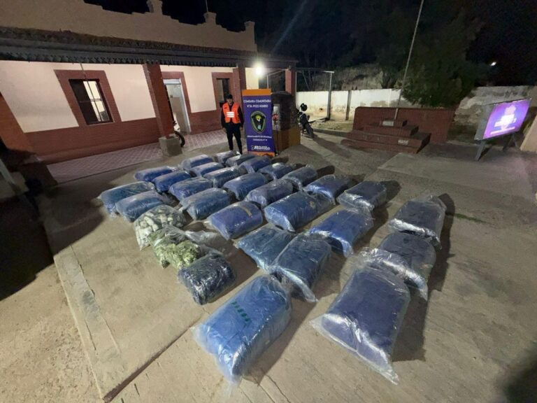 Operativo policial en la Ruta Nacional 34, altura Pozo Hondo, Santiago del Estero