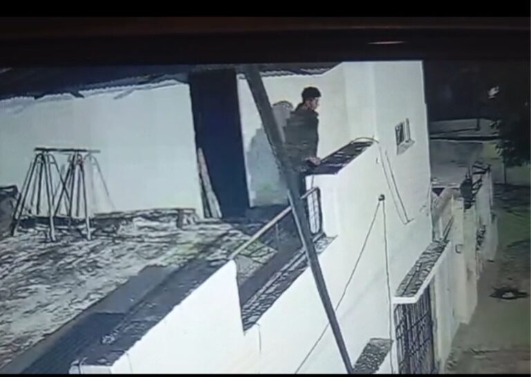 Vivienda en la calle Rivadavia de La Banda afectada por robos reiterados