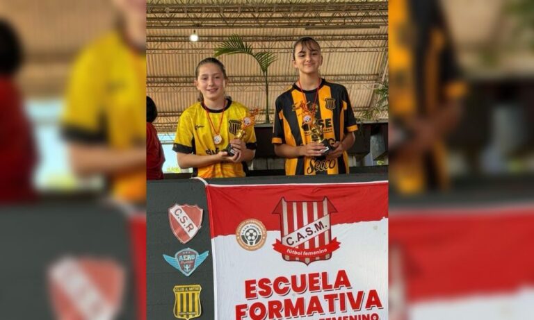 Francesca Cella celebrando un gol en el torneo de Tucumán