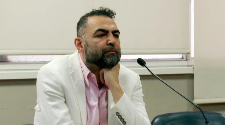 Ramiro Petros durante audiencia judicial en Santiago del Estero